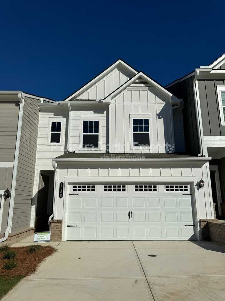 1088 Chastain Dr - Photo 2 of 24