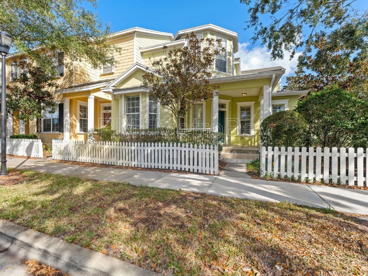 6222 Hadley Commons Dr - Photo 4 of 43