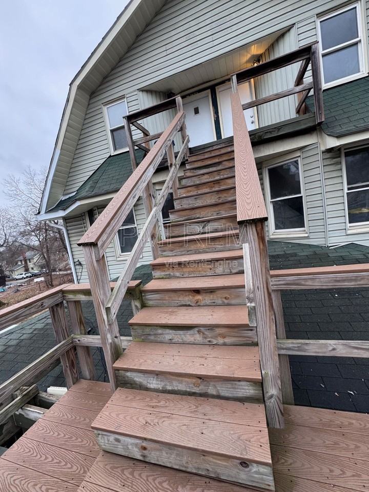 470 Sumner St #3 - Photo 2 of 13