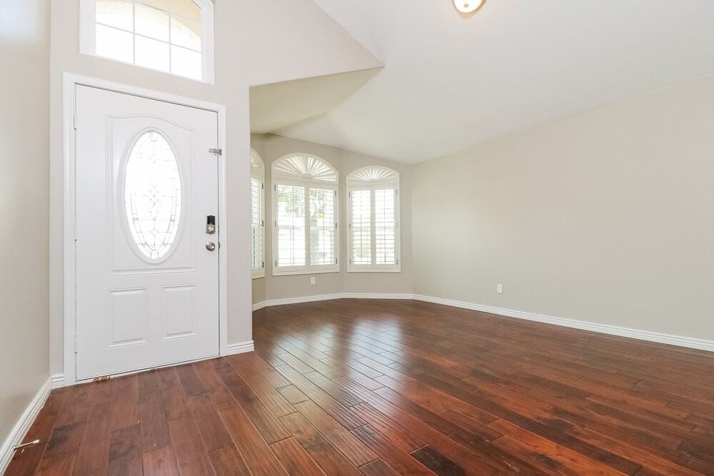 9761 W Runion Dr - Photo 3 of 16