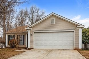 1003 Salmon River Dr - Photo 1 of 1