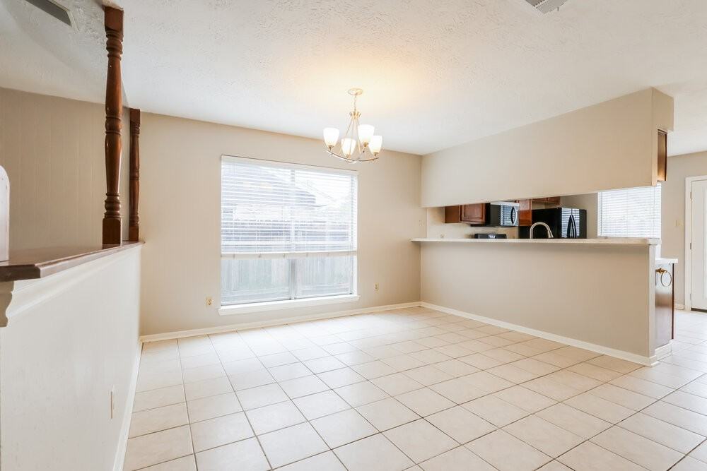 23219 Timberbrook Dr - Photo 6 of 16