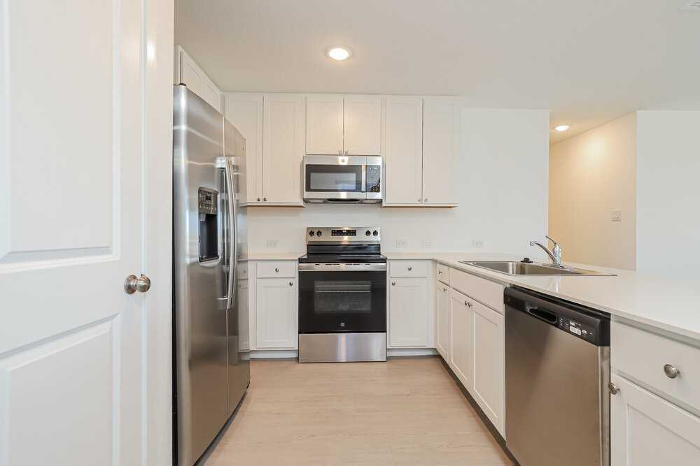 518 Chevre Rd - Photo 7 of 17