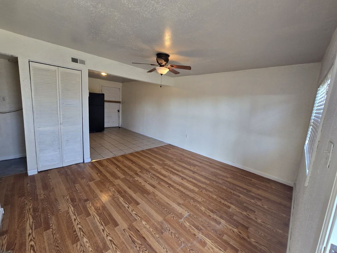 507 Saint Robert Dr - Photo 2 of 17