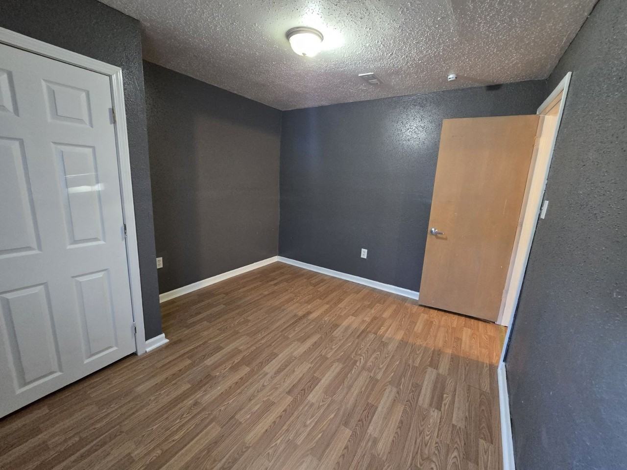 507 Saint Robert Dr - Photo 7 of 17