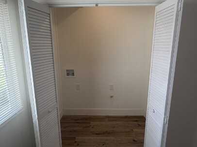 1800 1/2 Shamrock Way - Photo 6 of 16