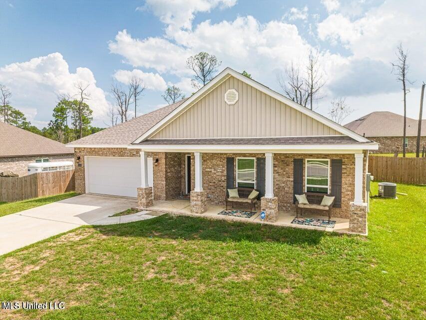 5126 Fairbury Way - Photo 2 of 28