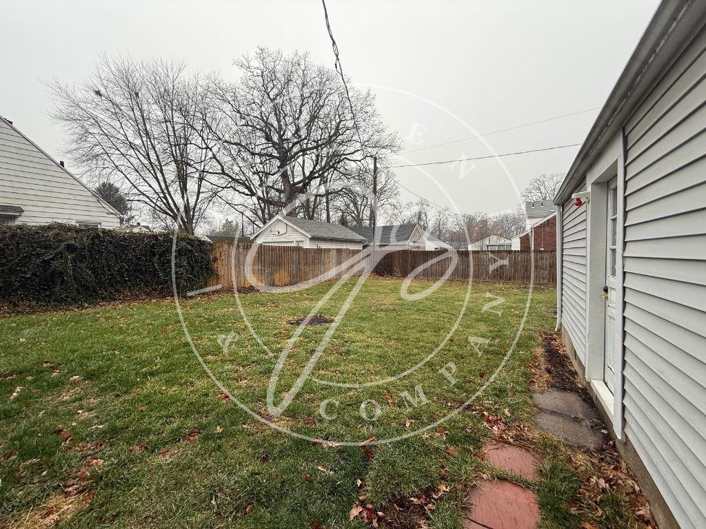 4114 S Detroit Ave - Photo 3 of 14
