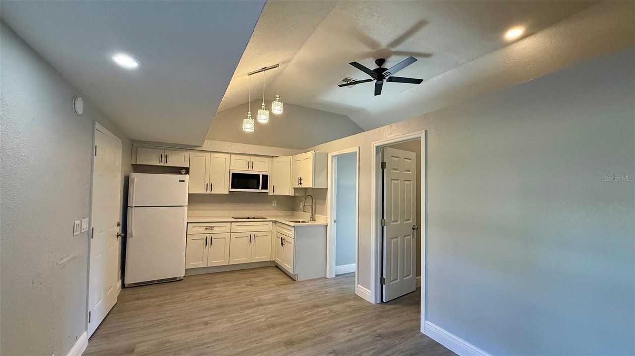 508 Finley Ave Unit A - Photo 3 of 10