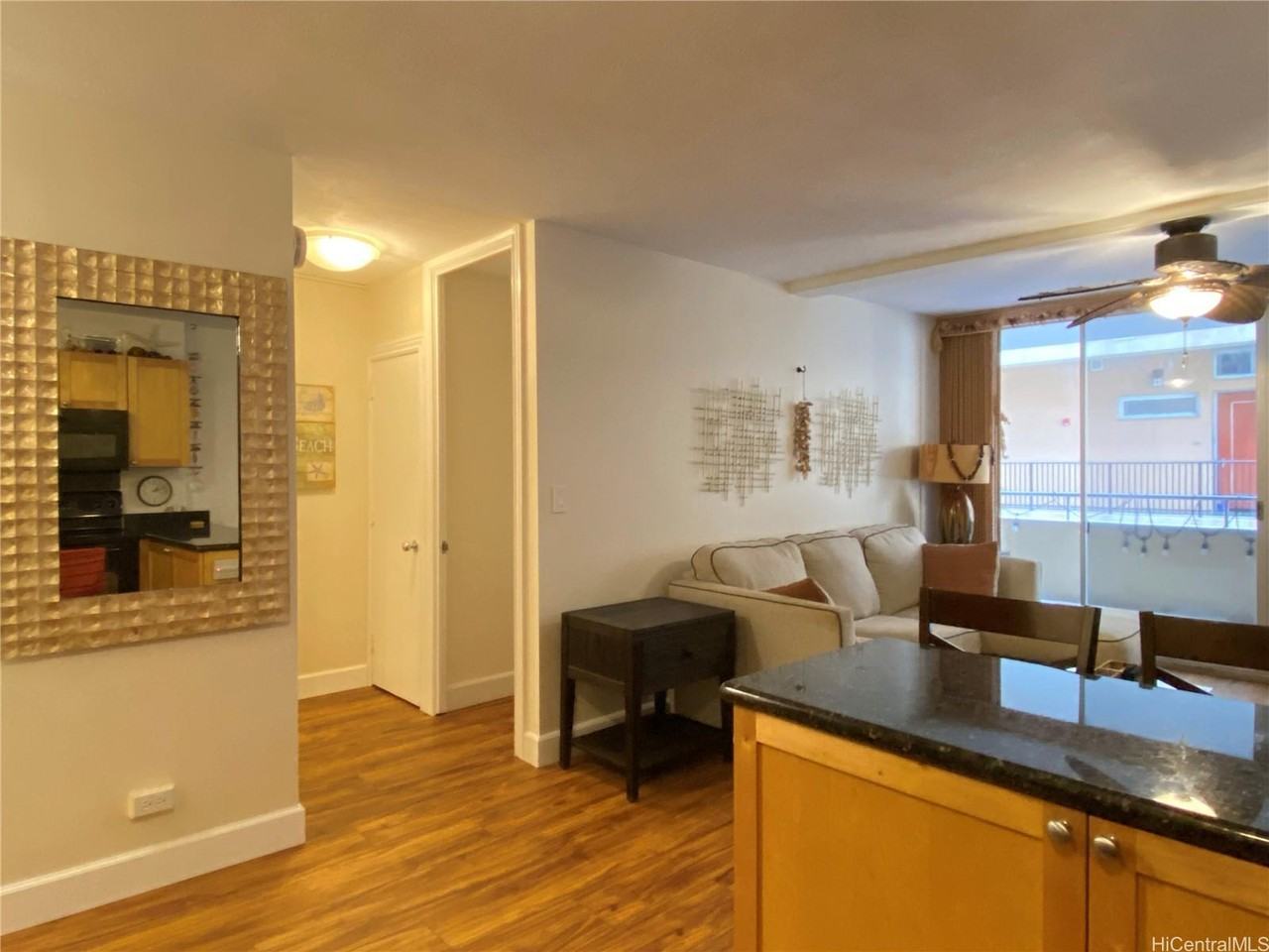 430 Kaiolu St #403 - Photo 4 of 23