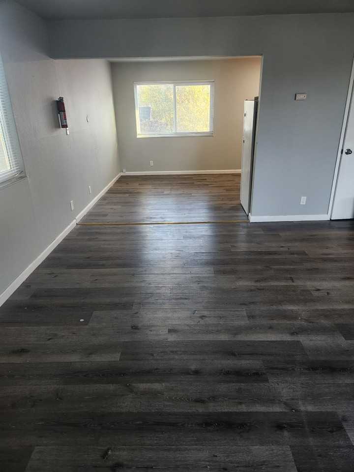 2015 82nd Ave #3 - Photo 5 of 17