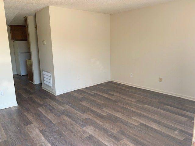 810 Bs Barbecue Rd - Photo 2 of 10