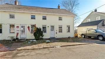 featured image of 21 Highland Ave