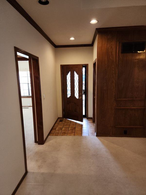 9335 Admiral Lowell Pl Ne - Photo 3 of 48