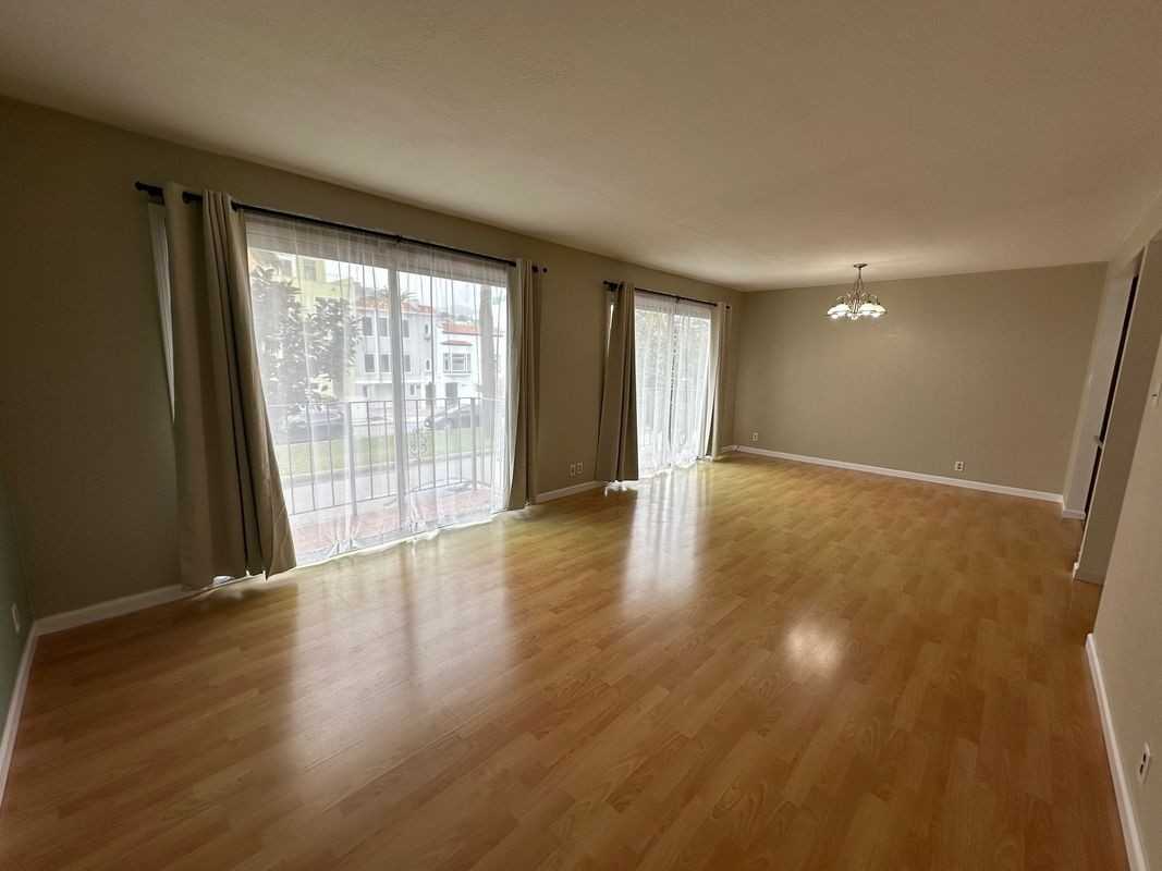 1591 Dolores St - Photo 2 of 6