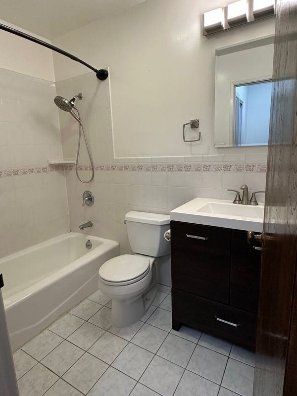 1591 Dolores St - Photo 4 of 6