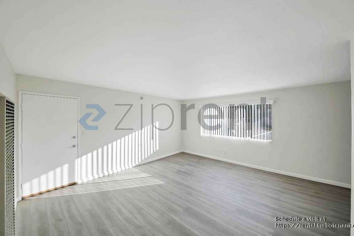 1621 Gish Ave #4 - Photo 5 of 16