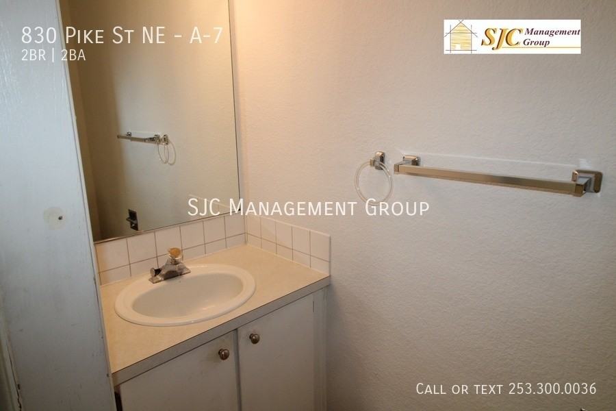 830 Pike St Ne #A7 - Photo 7 of 13