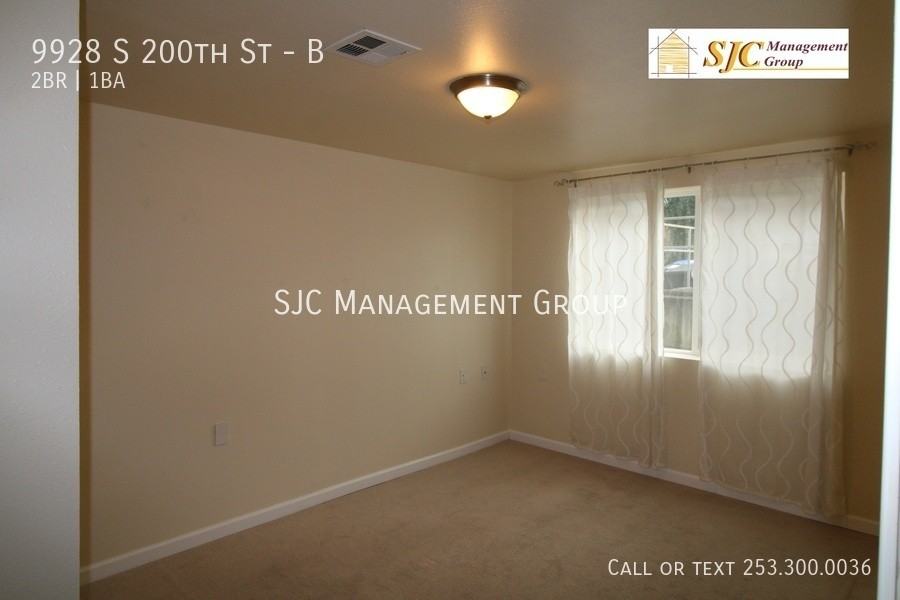 9928 S 200th St #B - Photo 7 of 11