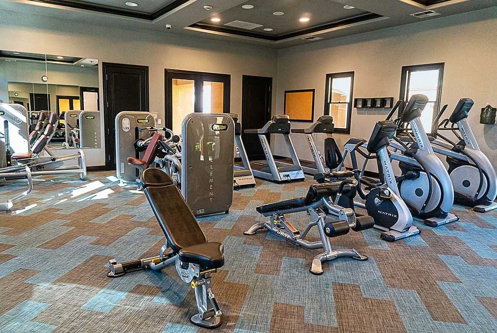 Villa Veneto at Palm Valley - Photo 7 of 51