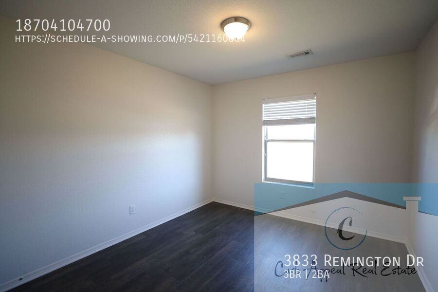 3833 Remington Dr - Photo 6 of 11