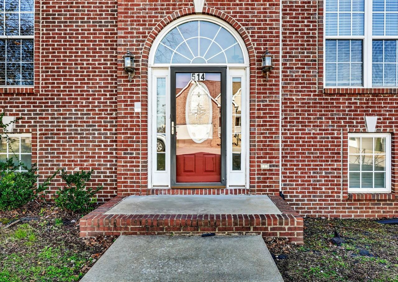 514 Winding Bluff Way - Photo 7 of 48