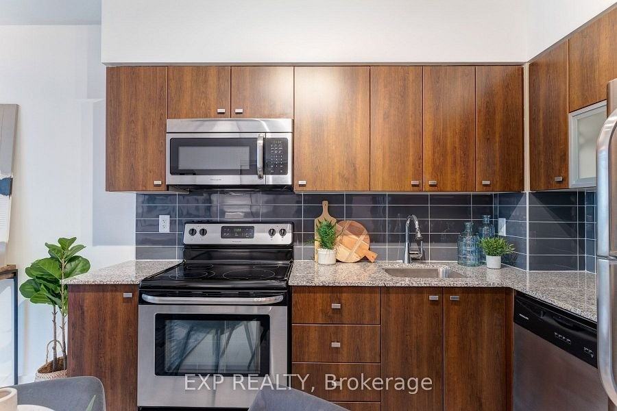 69 Lynn Williams Street #1512 - Photo 5 of 9