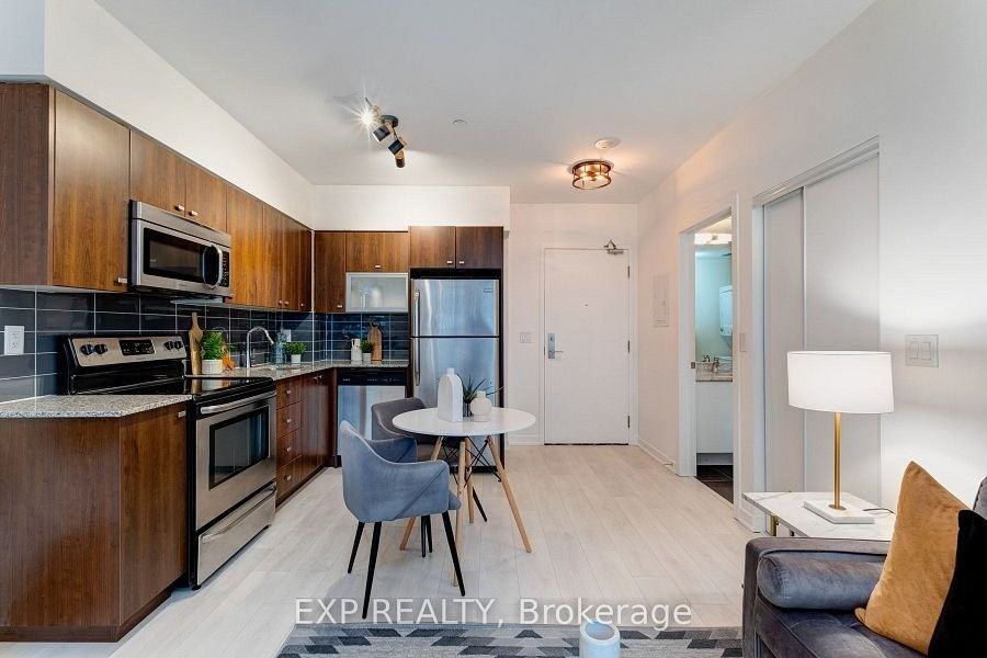 69 Lynn Williams Street #1512 - Photo 6 of 9