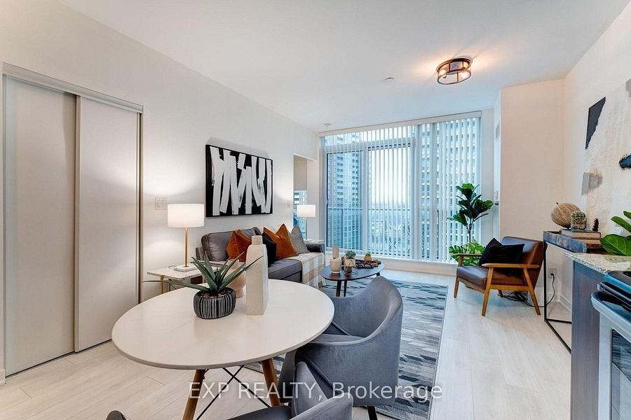 69 Lynn Williams Street #1512 - Photo 7 of 9