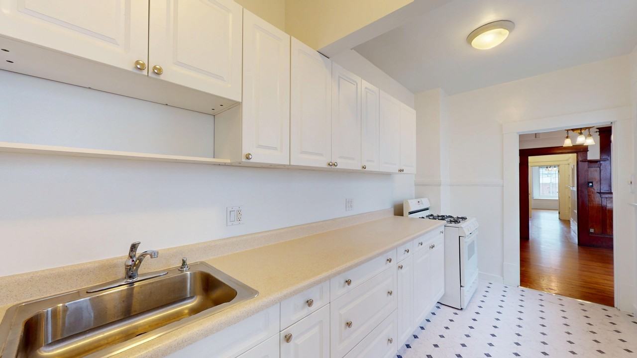 254 Ivy St #3 - Photo 5 of 16