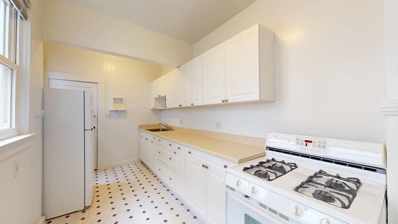 254 Ivy St #3 - Photo 6 of 16