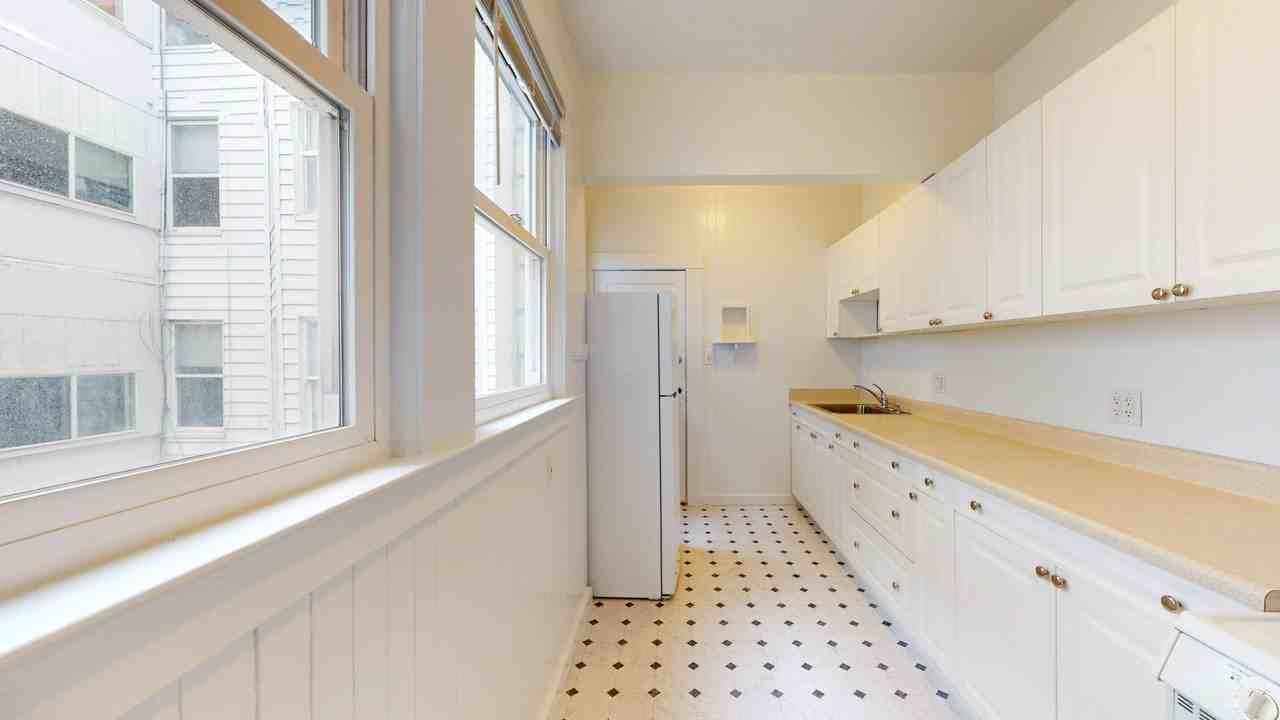 254 Ivy St #3 - Photo 7 of 16