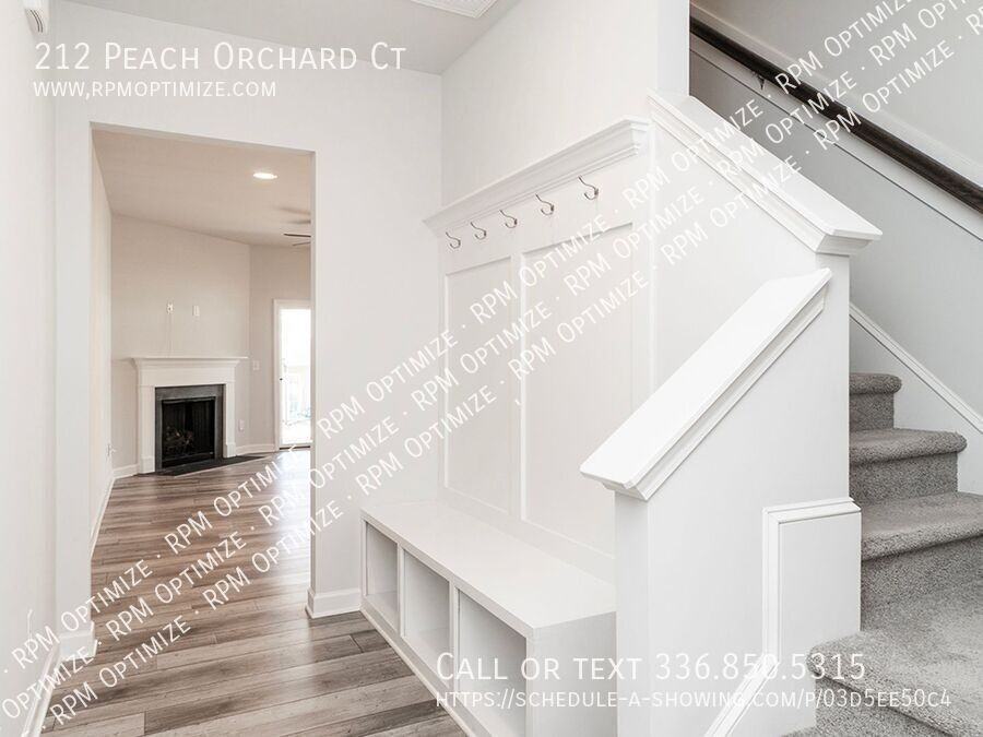 212 Peach Orchard Ct - Photo 4 of 43