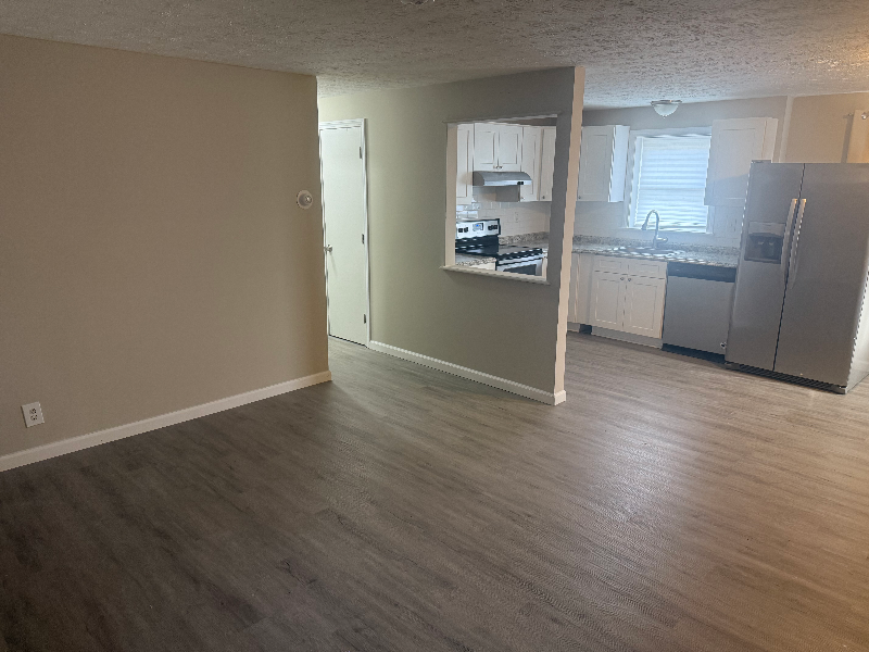 49 Bernside Dr - Photo 6 of 12