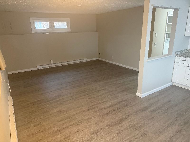 49 Bernside Dr - Photo 7 of 12