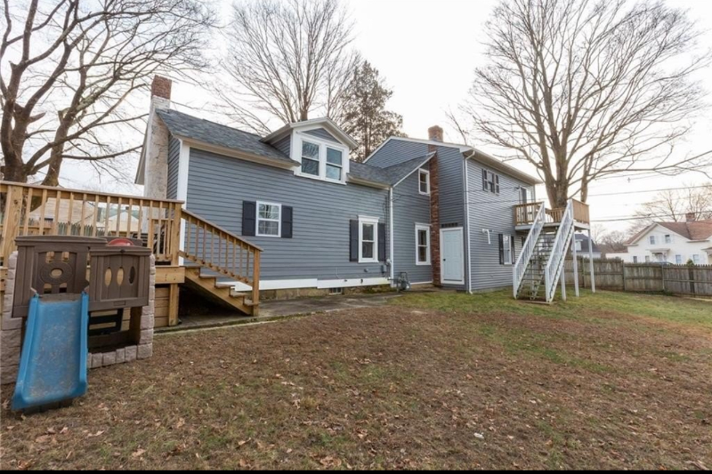 32 Pilgrim Ave - Photo 7 of 7