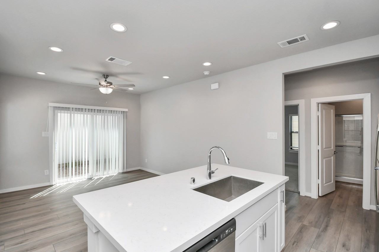 23823 Cumberland Ridge Dr #23823-107 - Photo 7 of 45