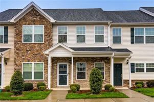 featured image of 119 Summerland Dr