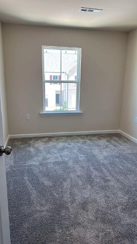 119 Summerland Dr - Photo 2 of 14