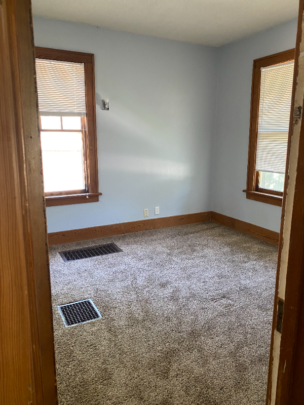 215 E 8th Ave - Photo 6 of 13