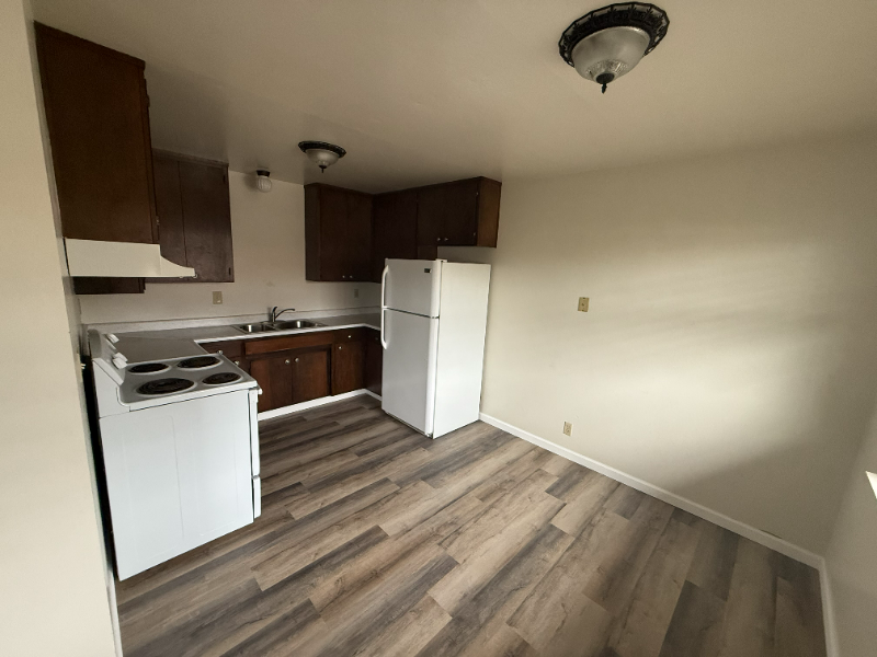 1226 East St #5 - Photo 2 of 5