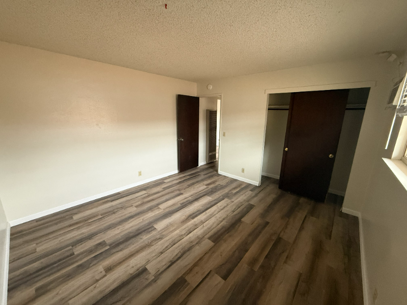 1226 East St #5 - Photo 3 of 5