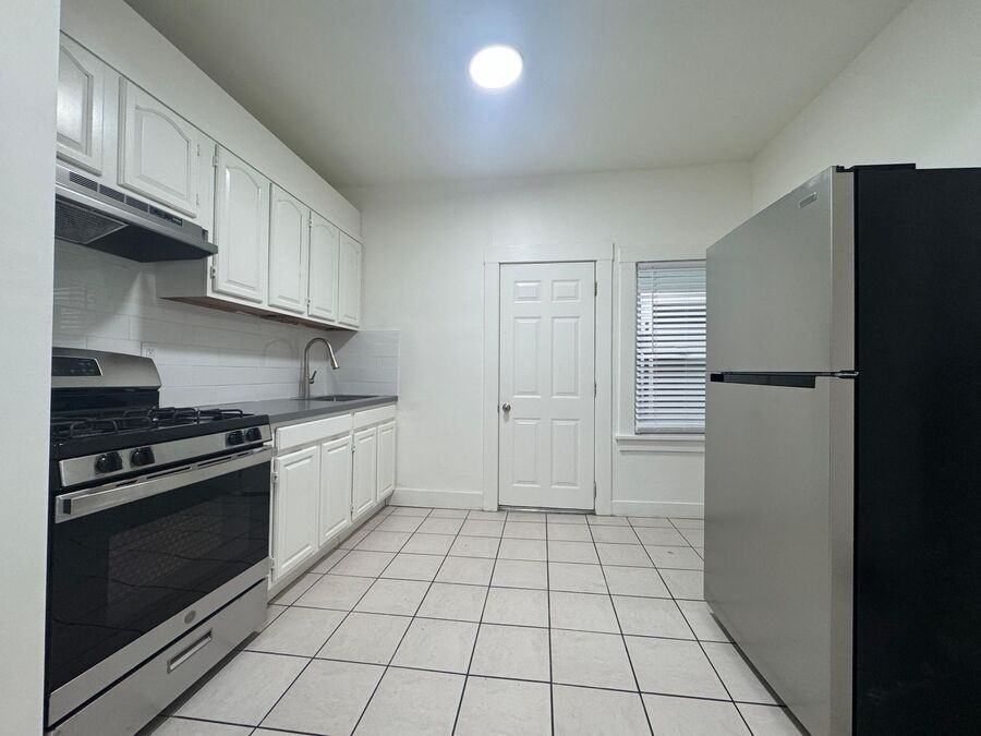 71 10th Street - Photo 3 of 17