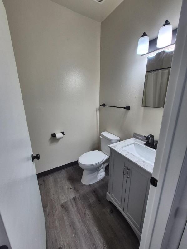 301 N Riverfront Dr #307 - Photo 6 of 9