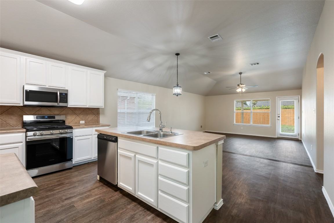 4009 Veiled Falls Dr #4009 - Photo 4 of 26