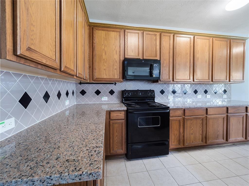 615 Arbor Green Ln #615 - Photo 2 of 22