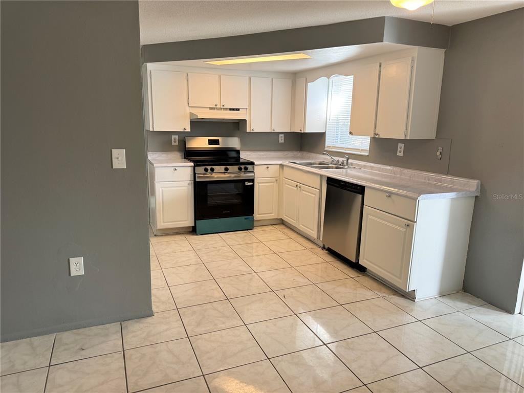 9020 Cochise Ln #9020 - Photo 4 of 13