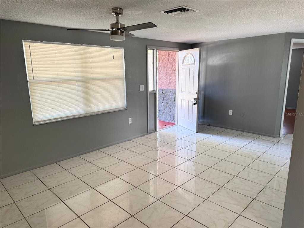 9020 Cochise Ln #9020 - Photo 6 of 13