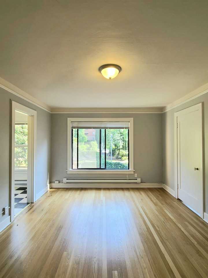 532 Belmont Avenue East, Unit 307 - Photo 6 of 28