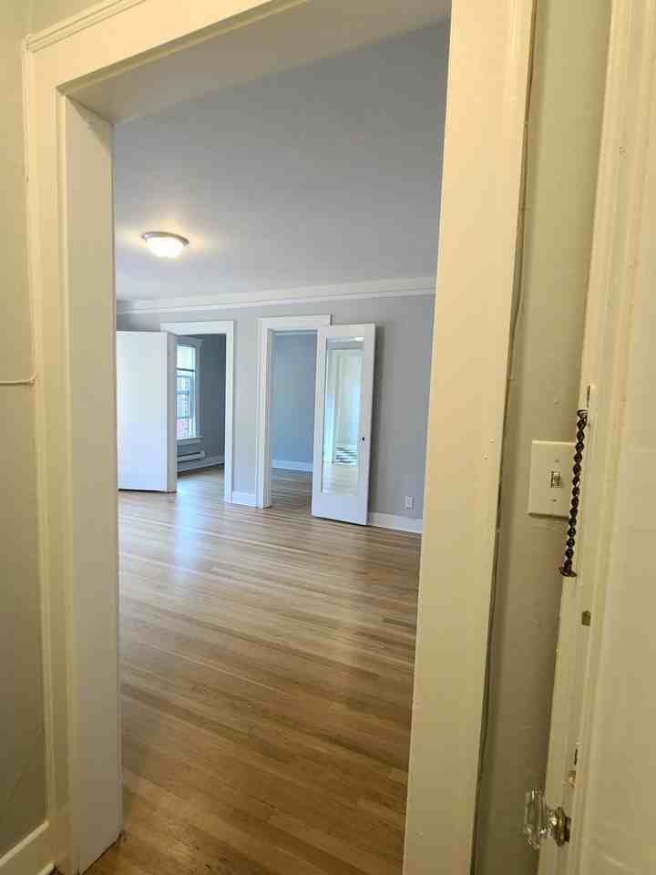 532 Belmont Avenue East, Unit 307 - Photo 7 of 28